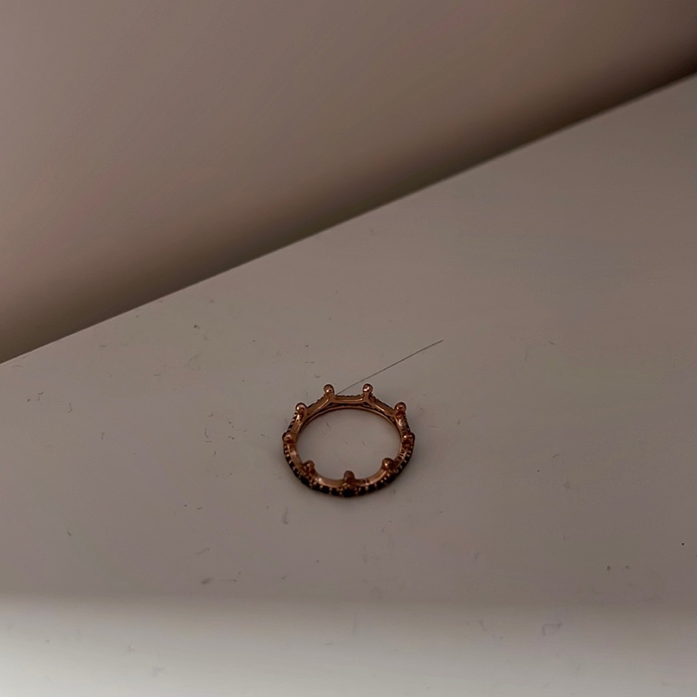 Pandora ring